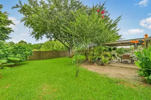 203 Green Isle Ave, Dickinson, TX 77539 - Photo 31
