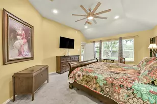 203 Green Isle Ave, Dickinson, TX 77539 - Photo 15