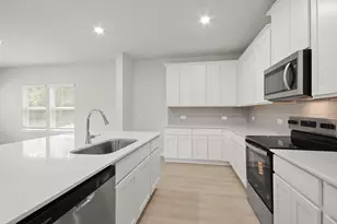 11530 Youngquist Dr, Mont Belvieu, TX 77535 - Photo 3