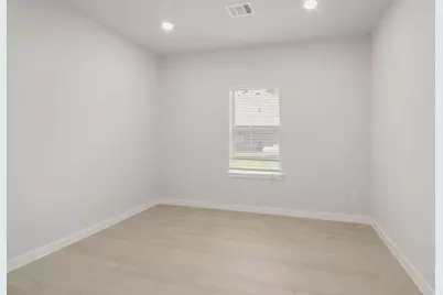 11530 Youngquist Drive, Mont Belvieu, TX 77535 - Photo 13