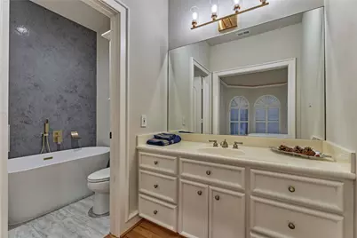 200 Sarasota Circle S, Montgomery, TX 77356 - Photo 41