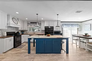 12917 Live Oak Ln, Mont Belvieu, TX 77535 - Photo 17