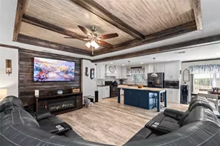 12917 Live Oak Ln, Mont Belvieu, TX 77535 - Photo 15