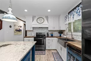 12917 Live Oak Ln, Mont Belvieu, TX 77535 - Photo 21