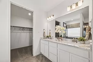 13610 Lago Vis Dr, Iowa Colony, TX 77583 - Photo 25