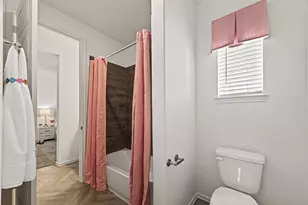 13610 Lago Vis Dr, Iowa Colony, TX 77583 - Photo 37