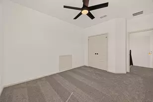 13610 Lago Vis Dr, Iowa Colony, TX 77583 - Photo 25