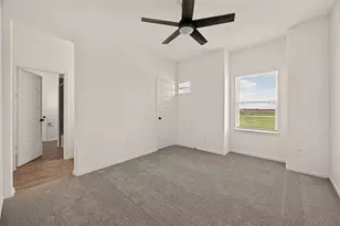 13610 Lago Vis Dr, Iowa Colony, TX 77583 - Photo 31