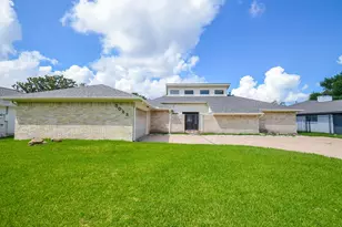 3022 Cypress Point Dr, Missouri City, TX 77459 - Photo 3