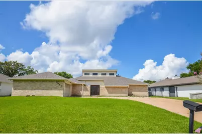 3022 Cypress Point Drive, Missouri City, TX 77459 - Photo 1