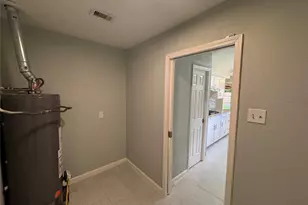5002 Louise St, Seabrook, TX 77586 - Photo 17