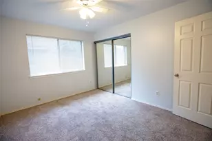 415 Abbott Cir, Sugar Land, TX 77498 - Photo 11