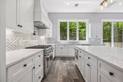 2065 Southgate Boulevard, Houston, TX 77030 - Photo 13