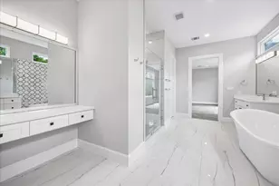 2065 Southgate Blvd, Houston, TX 77030 - Photo 29