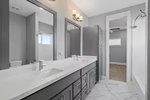 410 Yale Oaks Ln, Houston, TX 77091 - Photo 33