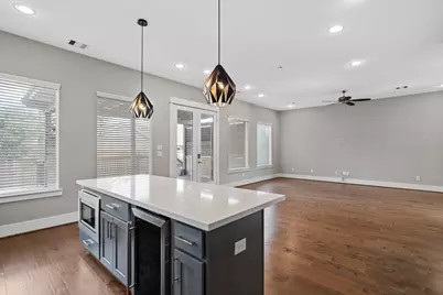 410 Yale Oaks Lane, Houston, TX 77091 - Photo 17