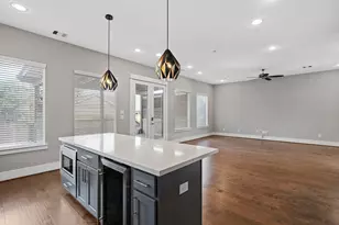 410 Yale Oaks Ln, Houston, TX 77091 - Photo 17