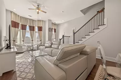 2020 McGowen Street #O, Houston, TX 77004 - Photo 9