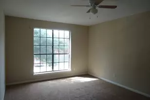 12500 Sandpiper Dr, Houston, TX 77035 - Photo 17