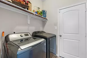 10518 Sun River Falls Dr, Humble, TX 77396 - Photo 25