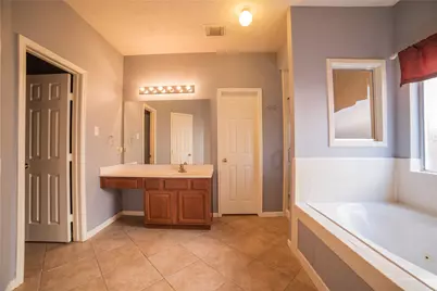 10035 Magnolia Way, Houston, TX 77070 - Photo 15