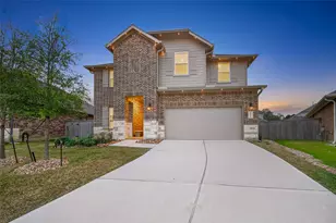 1610 Happy Vly St, Montgomery, TX 77316 - Photo 1