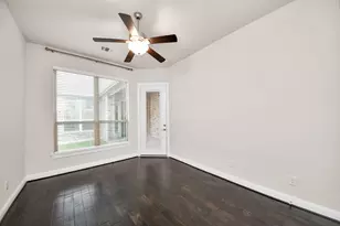 8926 Leaning Hollow Ln, Spring, TX 77379 - Photo 29