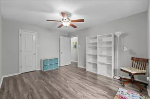 59 Hideaway Dr, Friendswood, TX 77546 - Photo 15