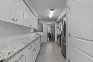 59 Hideaway Dr, Friendswood, TX 77546 - Photo 7
