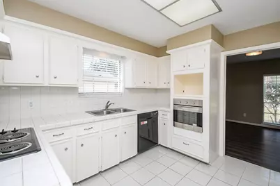 3327 Springhill Drive, Missouri City, TX 77459 - Photo 9