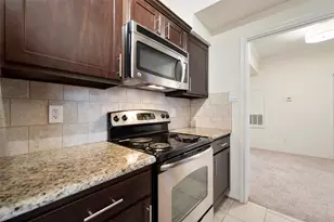 2255 Braeswood Park Dr, Houston, TX 77030 - Photo 11