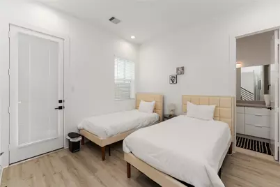 3410 Baer Street #C, Houston, TX 77020 - Photo 5