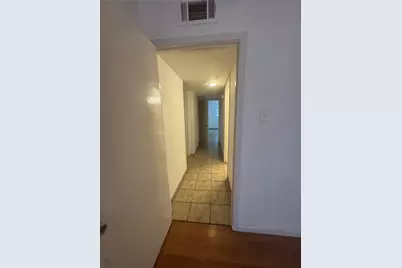 7209 Beechnut Street #B, Houston, TX 77074 - Photo 15