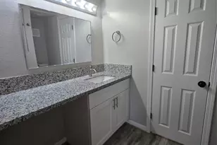 8355 Nairn St, Houston, TX 77074 - Photo 11