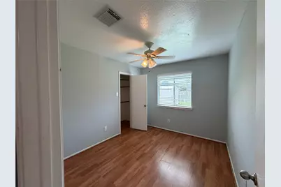 7427 Briargate Drive, Houston, TX 77489 - Photo 13