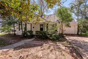 1415 22nd St, Huntsville, TX 77340 - Photo 1