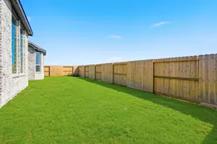 12339 Hudson Dr, Mont Belvieu, TX 77523 - Photo 23