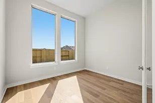 12339 Hudson Dr, Mont Belvieu, TX 77523 - Photo 15