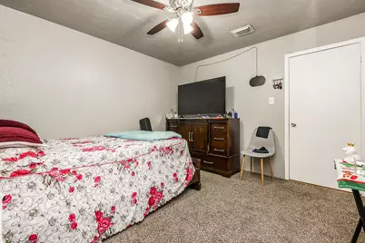 5146 Court Road, Houston, TX 77053 - Photo 13