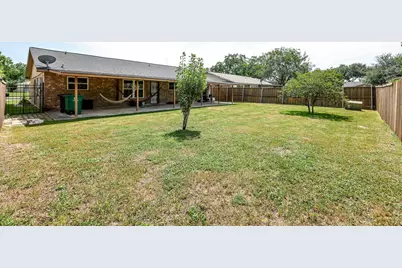 5146 Court Road, Houston, TX 77053 - Photo 19