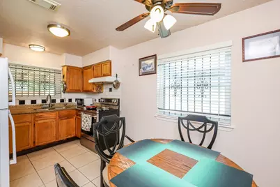 5146 Court Road, Houston, TX 77053 - Photo 5