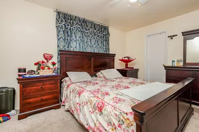 5146 Court Road, Houston, TX 77053 - Photo 9