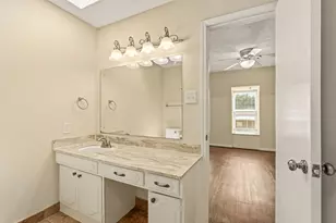 496 N Post Oak Ln, Houston, TX 77024 - Photo 21