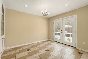 496 N Post Oak Ln, Houston, TX 77024 - Photo 9