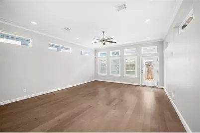 3235 Cline Street, Houston, TX 77020 - Photo 7