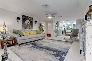4449 Shady Lake Dr, Seabrook, TX 77586 - Photo 5