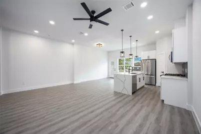 2303 Staples Street, Houston, TX 77026 - Photo 9