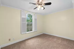7910 Carrie Ln, Pearland, TX 77584 - Photo 17