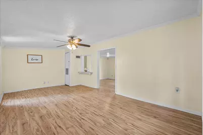 7910 Carrie Lane #C175D, Pearland, TX 77584 - Photo 5