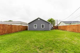 119 S Carroll St, La Porte, TX 77571 - Photo 23